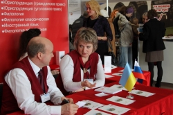 Міжнародні освітні виставки «Освіта та кар’єра – 2012» та «Education abroad»