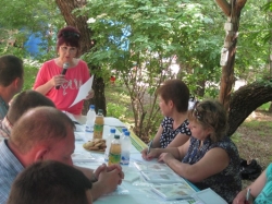 Засідання на природі – корисно для справи й здоров’я