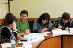 На семінарі Прилуцьких освітян в Чернігові опрацьовано низку актуальних питань